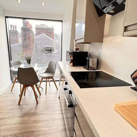 דירות Top Floor Gem In Liverpool City Centre מראה חיצוני תמונה