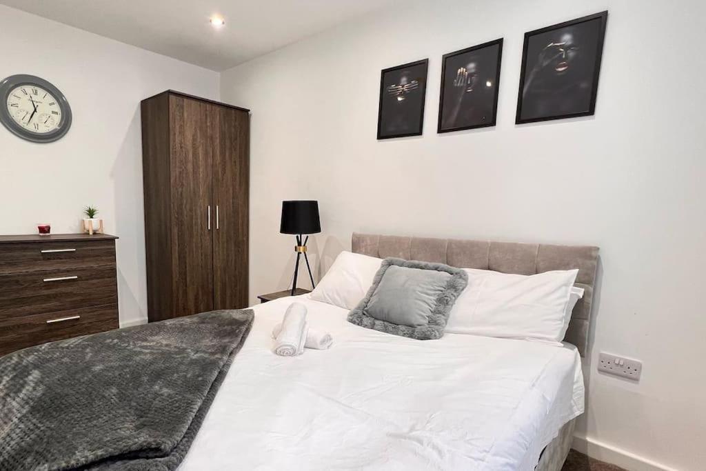 דירות Top Floor Gem In Liverpool City Centre מראה חיצוני תמונה