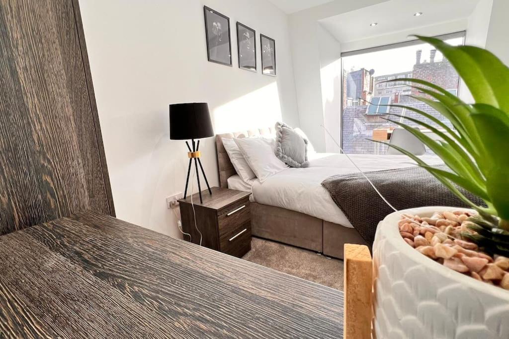 דירות Top Floor Gem In Liverpool City Centre מראה חיצוני תמונה